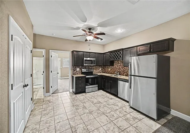Photo 4 of House for sale at 2200-2206 Suncatcher Rd, Lee's Summit, MO 64082 | MLS# 2642820 | Listing updated on 2026-09-19