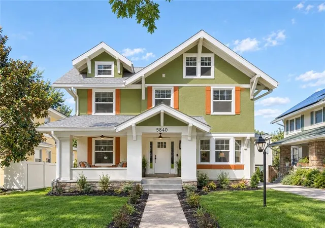 Photo 1 of Single family home for sale at 5840 Mcgee St, Kansas City, MO 64113 | MLS# 2642828 | Listing updated on 2026-10-08