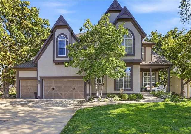 Single family home for sale at 26413 W 111th Terrace, Olathe, KS 66061 | MLS# 2642831