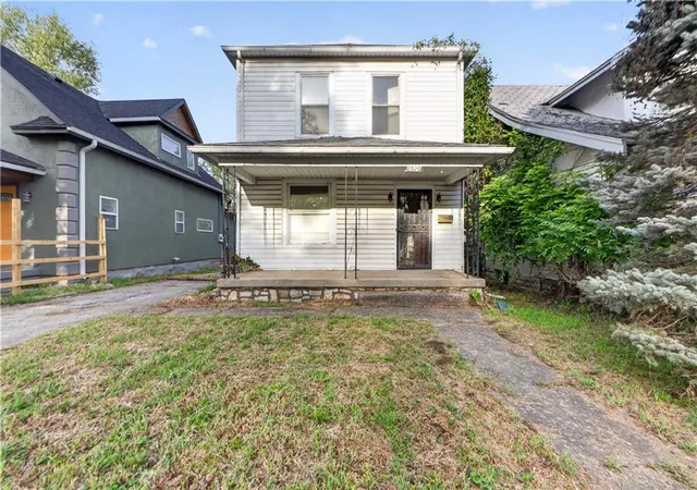 Photo 2 of Single family home for sale at 2520 N 8th Street, Kansas City, KS 66101 | MLS# 2642837 | Listing updated on 2026-10-05