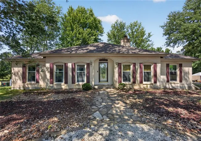Photo 2 of Single family home for sale at 8004 E 233rd Street, Peculiar, MO 64078 | MLS# 2642842 | Listing updated on 2026-10-05