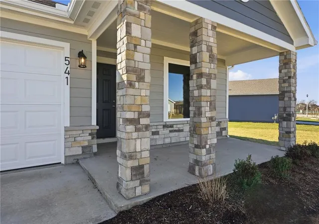 Photo 2 of Single family home for sale at 765 N Buckeye St, Gardner, KS 66030 | MLS# 2642855 | Listing updated on 2026-10-06