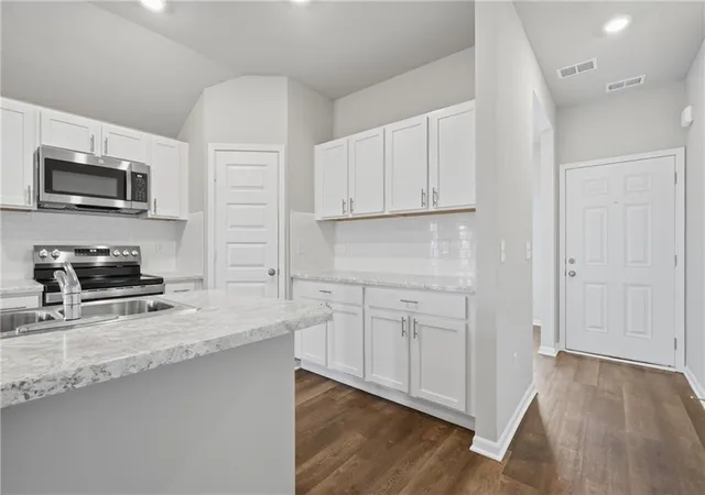 Photo 3 of Single family home for sale at 765 N Buckeye St, Gardner, KS 66030 | MLS# 2642855 | Listing updated on 2026-10-06