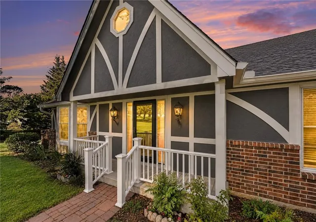 Photo 1 of Single family home for sale at 2806 E 215th Street, Belton, MO 64012 | MLS# 2642861 | Listing updated on 2026-10-21