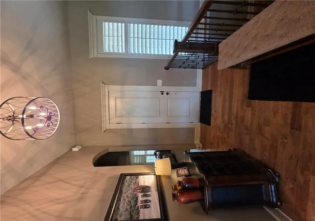 Photo 4 of Sale Pending at 18804 99th Street, Lenexa, KS 66220 | MLS# 2642864 | Listing updated on 2026-09-25