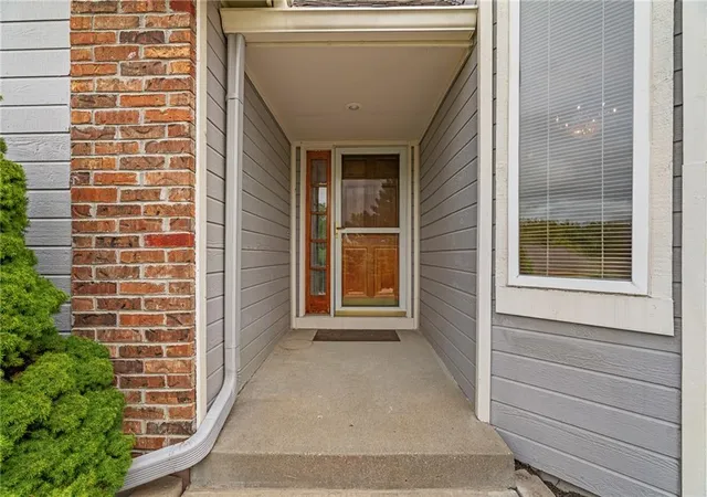 Photo 4 of Single family home for sale at 9110 NW 86th Terrace, Kansas City, MO 64153 | MLS# 2642875 | Listing updated on 2026-10-07