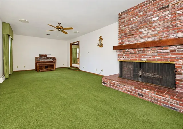 Photo 4 of Sale Pending at 815 Adams Dr, Liberty, MO 64068 | MLS# 2642882 | Listing updated on 2026-09-29