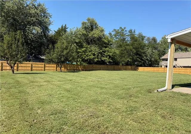 Photo 32 of Single family home for sale at 606 East St, Lathrop, MO 64465 | MLS# 2642883 | Listing updated on 2026-10-10