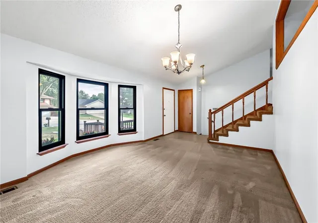 Photo 3 of Single family home for sale at 220 Crestview St, Lansing, KS 66043 | MLS# 2642889 | Listing updated on 2026-10-04
