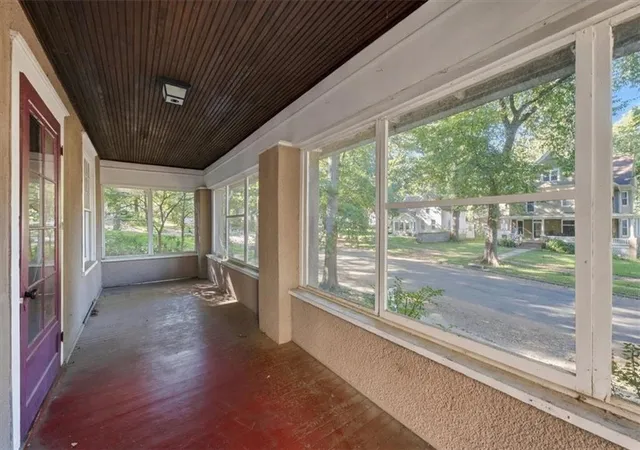 Photo 3 of Single family home for sale at 1015 S 3rd Street, Leavenworth, KS 66048 | MLS# 2642900 | Listing updated on 2026-10-07