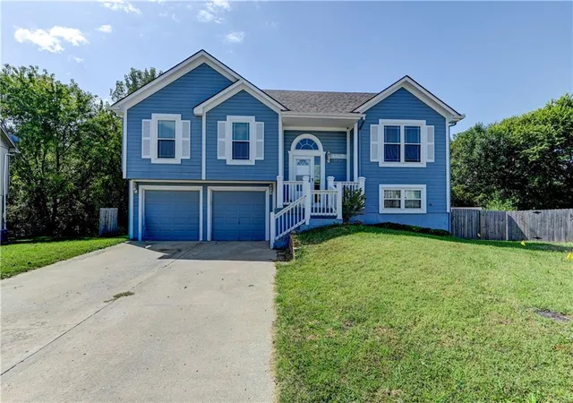 Single family home for sale at 18105 E 11th Terr Ct N, Independence, MO 64056 | MLS# 2642913