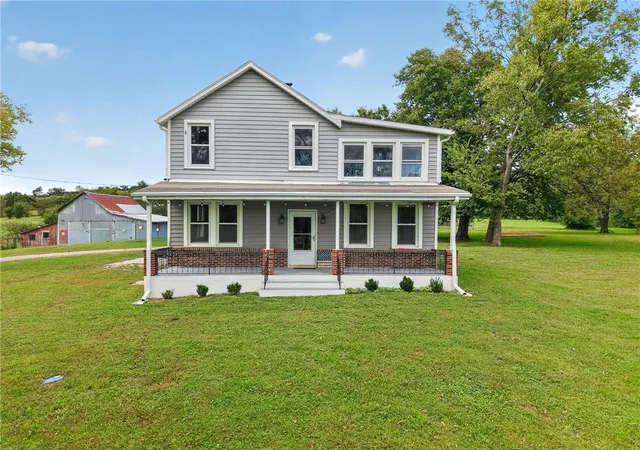 Photo 1 of Single family home for sale at 16526 New Lawrence Rd, Leavenworth, KS 66048 | MLS# 2642914 | Listing updated on 2026-10-01
