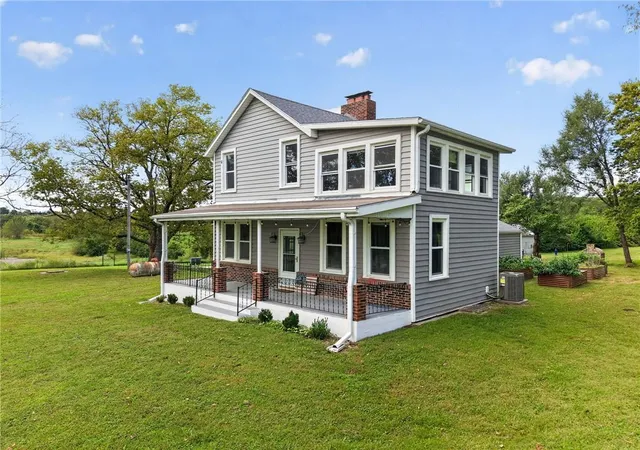 Photo 2 of Single family home for sale at 16526 New Lawrence Rd, Leavenworth, KS 66048 | MLS# 2642914 | Listing updated on 2026-10-01