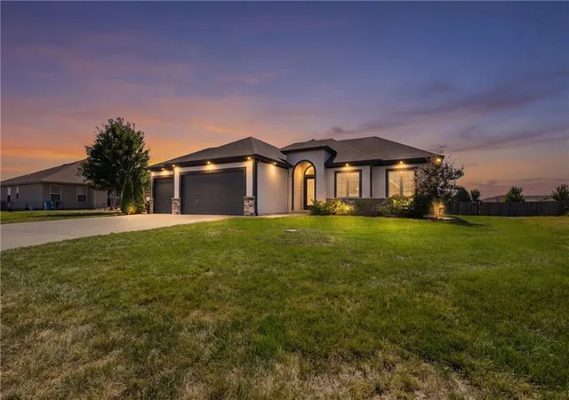 Photo 1 of Single family home for sale at 7917 Sw 2nd Terrace, Blue Springs, MO 64014 | MLS# 2642919 | Listing updated on 2026-10-06