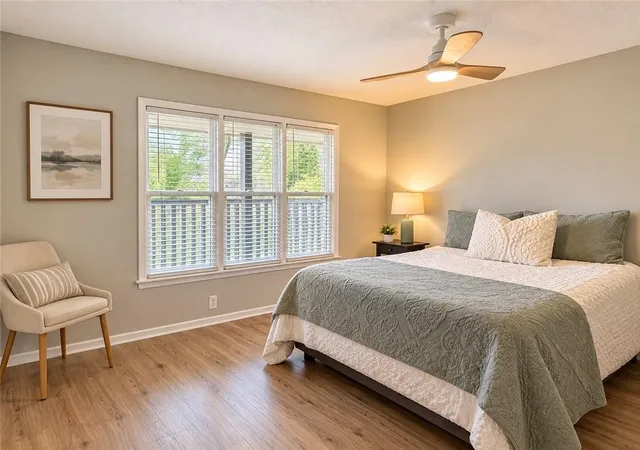 Listing Photo 4 - Condo for sale in building located at 406 W 104th Unit C St, Kansas City, MO 64114 - Unit #C