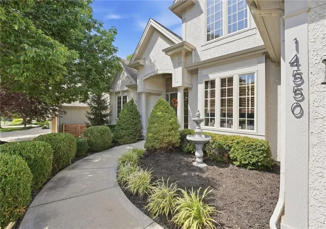 Photo 3 of Single family home for sale at 14550 Nw 66th Street, Kansas City, MO 64152 | MLS# 2642933 | Listing updated on 2026-09-19