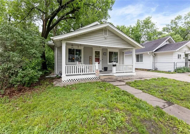 Photo 2 of Single family home for sale at 823 S Hickory St, Ottawa, KS 66067 | MLS# 2642936 | Listing updated on 2026-09-21