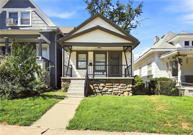 Single family home for sale at 614 Fremont Ave, Kansas City, MO 64125 | MLS# 2642939