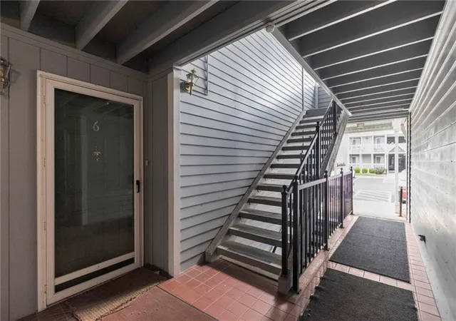 Listing Photo 4 - Condo for sale in building located at 4011 S Crysler Ave, Independence, MO 64055 - Unit #6