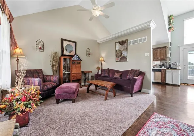 Photo 4 of Single family home for sale at 519 Holt Dr, Liberty, MO 64068 | MLS# 2642946 | Listing updated on 2026-10-09