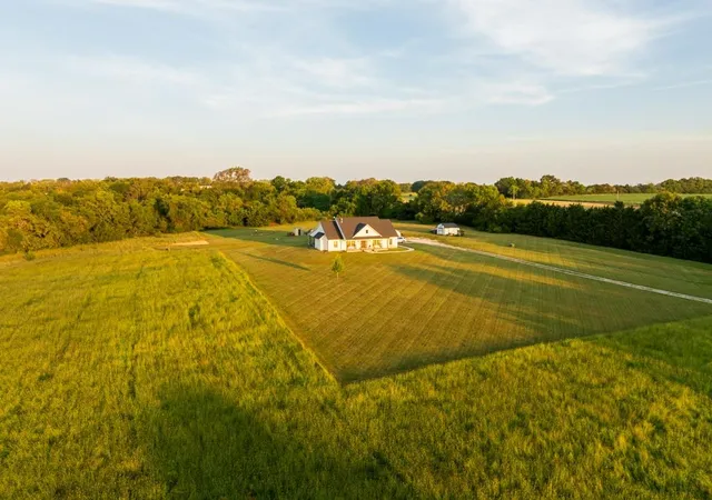 Single family home for sale at 22010 S Excelsior Rd, Harrisonville, MO 64701 | MLS# 2642958