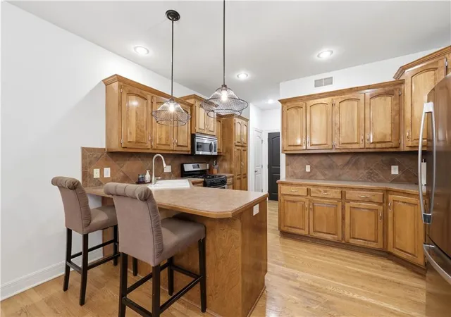 Photo 2 of Single family home for sale at 9908 N Lewis Ave, Kansas City, MO 64157 | MLS# 2642961 | Listing updated on 2026-09-19