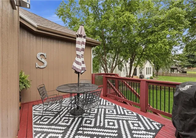 Photo 4 of Single family home for sale at 9908 N Lewis Ave, Kansas City, MO 64157 | MLS# 2642961 | Listing updated on 2026-09-19