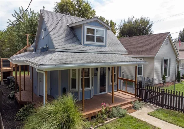 Photo 2 of Single family home for sale at 19885 S Main St, Spring Hill, KS 66083 | MLS# 2642963 | Listing updated on 2026-10-05