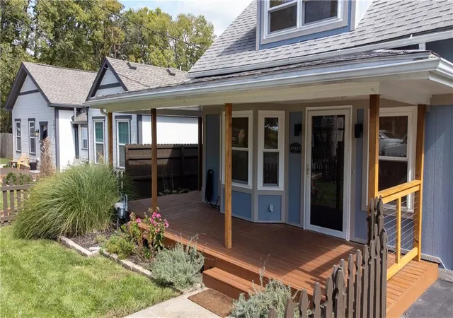 Photo 3 of Single family home for sale at 19885 S Main St, Spring Hill, KS 66083 | MLS# 2642963 | Listing updated on 2026-10-05