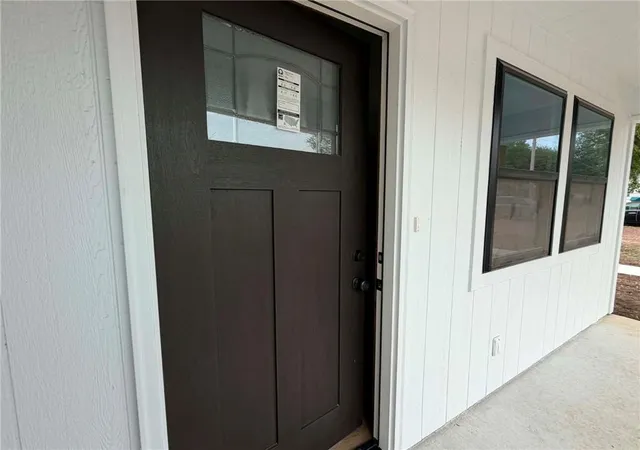 Photo 3 of Sale Pending at 423 S Holbrook St, Fort Scott, KS 66701 | MLS# 2642966 | Listing updated on 2026-10-02