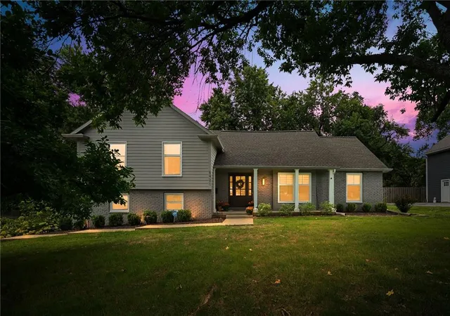 Single family home for sale at 5421 W 96th Terrace, Overland Park, KS 66207 | MLS# 2642975