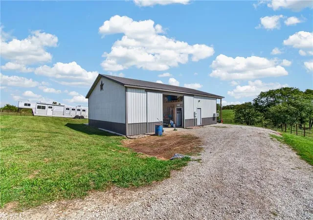 Photo 3 of Single family home for sale at 4845 Sw Springtown Rd, Plattsburg, MO 64477 | MLS# 2643006 | Listing updated on 2026-09-19