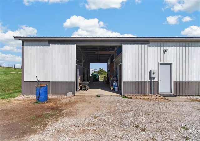 Photo 3 of Single family home for sale at 4845 SW Springtown Rd, Plattsburg, MO 64477 | MLS# 2643006 | Listing updated on 2026-09-19