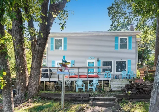 Photo 3 of Single family home for sale at 5037 Saratoga Dr, Mc Louth, KS 66054 | MLS# 2643007 | Listing updated on 2026-10-03