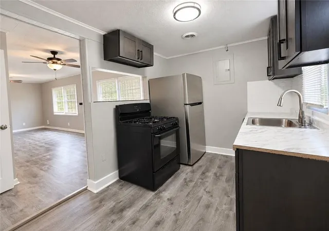 Photo 3 of Single family home for sale at 1118 S 36th Street, Kansas City, KS 66106 | MLS# 2643013 | Listing updated on 2026-09-19