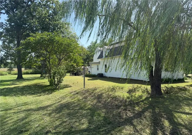 Photo 2 of Single family home for sale at 501 N 7th Street, La Cygne, KS 66040 | MLS# 2643016 | Listing updated on 2026-09-29