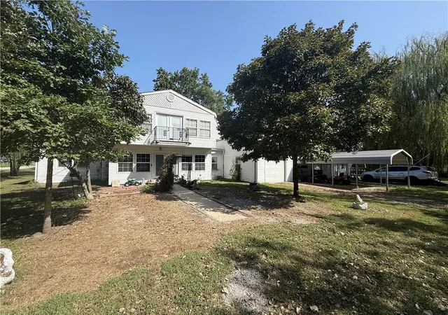 Photo 3 of Single family home for sale at 501 N 7th Street, La Cygne, KS 66040 | MLS# 2643016 | Listing updated on 2026-09-29