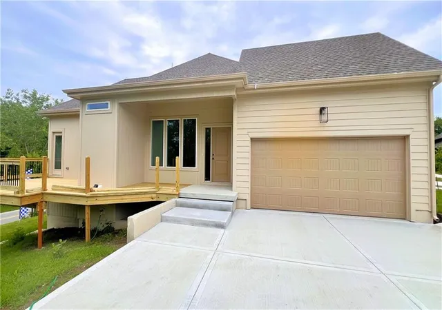 Photo 3 of Sale Pending at 22312 W 76th Street, Shawnee, KS 66227 | MLS# 2643018 | Listing updated on 2026-10-07