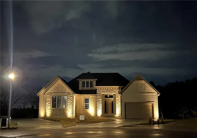 Photo 3 of Sale Pending at 22312 W 76th Street, Shawnee, KS 66227 | MLS# 2643018 | Listing updated on 2026-10-07