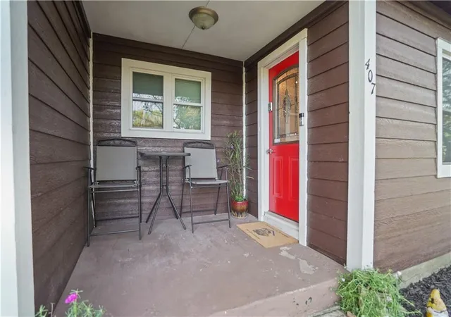 Photo 4 of Single family home for sale at 407 W Olive St, Tyro, KS 67364 | MLS# 2643030 | Listing updated on 2026-10-08