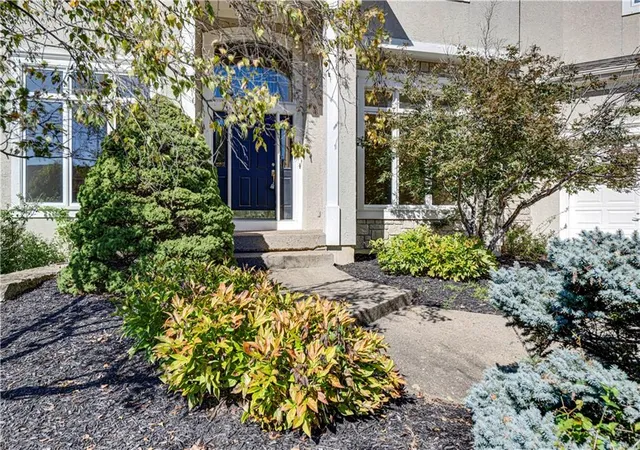 Photo 2 of Single family home for sale at 11013 S Glenview Ln, Olathe, KS 66061 | MLS# 2643032 | Listing updated on 2026-10-03