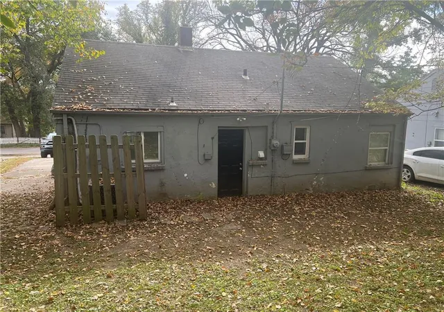 Photo 3 of Single family home for sale at 1836 E 77th Street, Kansas City, MO 64132 | MLS# 2643045 | Listing updated on 2026-10-28