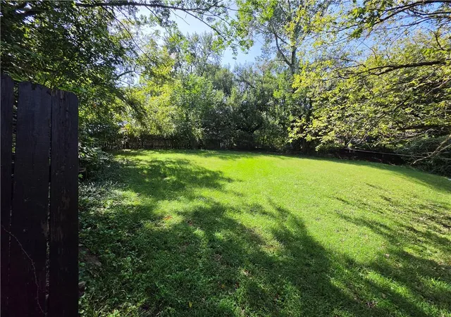 Photo 3 of Land for sale at Glenwood Ave, Independence, MO 64053 | MLS# 2643053 | Listing updated on 2026-09-22