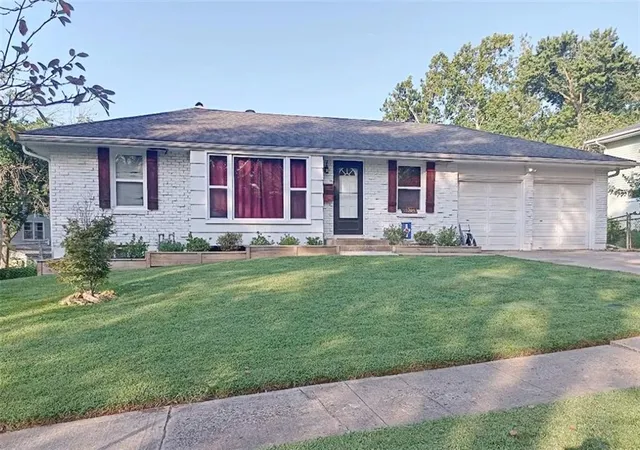 Single family home for sale at 10704 Bales Ave, Kansas City, MO 64137 | MLS# 2643063