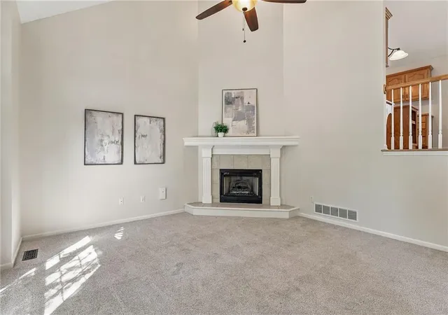 Photo 4 of Single family home for sale at 4913 Brownridge St, Shawnee, KS 66218 | MLS# 2643071 | Listing updated on 2026-10-09
