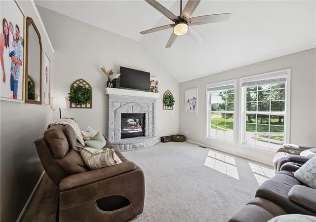 Photo 4 of Single family home for sale at 810 S Morgan Dr, Peculiar, MO 64078 | MLS# 2643078 | Listing updated on 2026-09-28