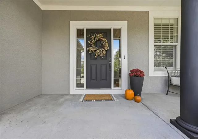Photo 3 of Sale Pending at 9014 W 158th Terrace, Overland Park, KS 66221 | MLS# 2643094 | Listing updated on 2026-10-01