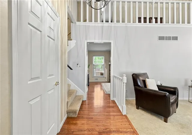 Photo 3 of Single family home for sale at 900 Sw Murray Rd, Lees Summit, MO 64081 | MLS# 2643096 | Listing updated on 2026-09-19