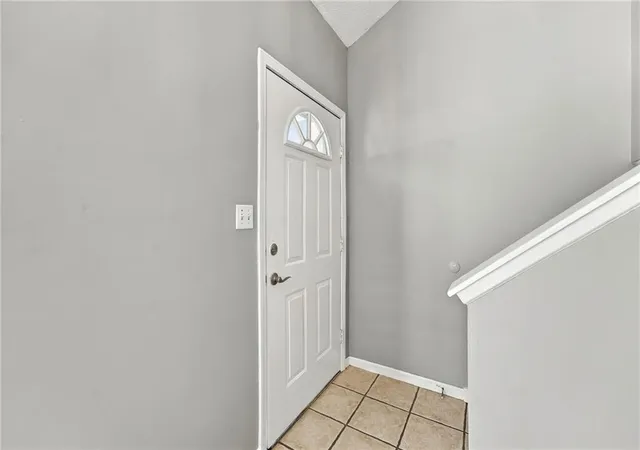 Photo 3 of Single family home for sale at 2108 Sw Sterling Dr, Lees Summit, MO 64081 | MLS# 2643097 | Listing updated on 2026-10-03