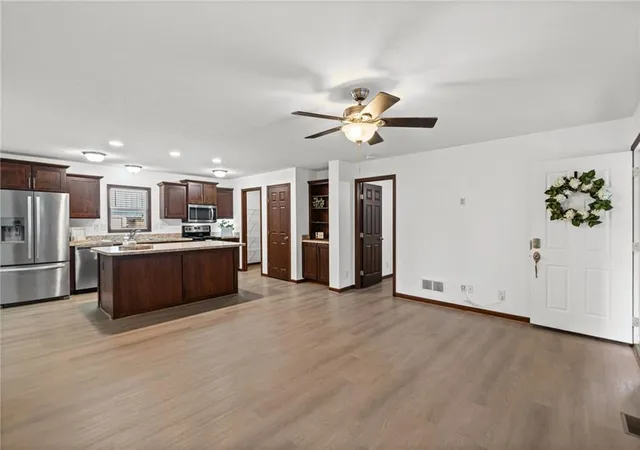 Photo 2 of Single family home for sale at 1108 Ne 52nd Terrace, Kansas City, MO 64118 | MLS# 2643102 | Listing updated on 2026-09-20
